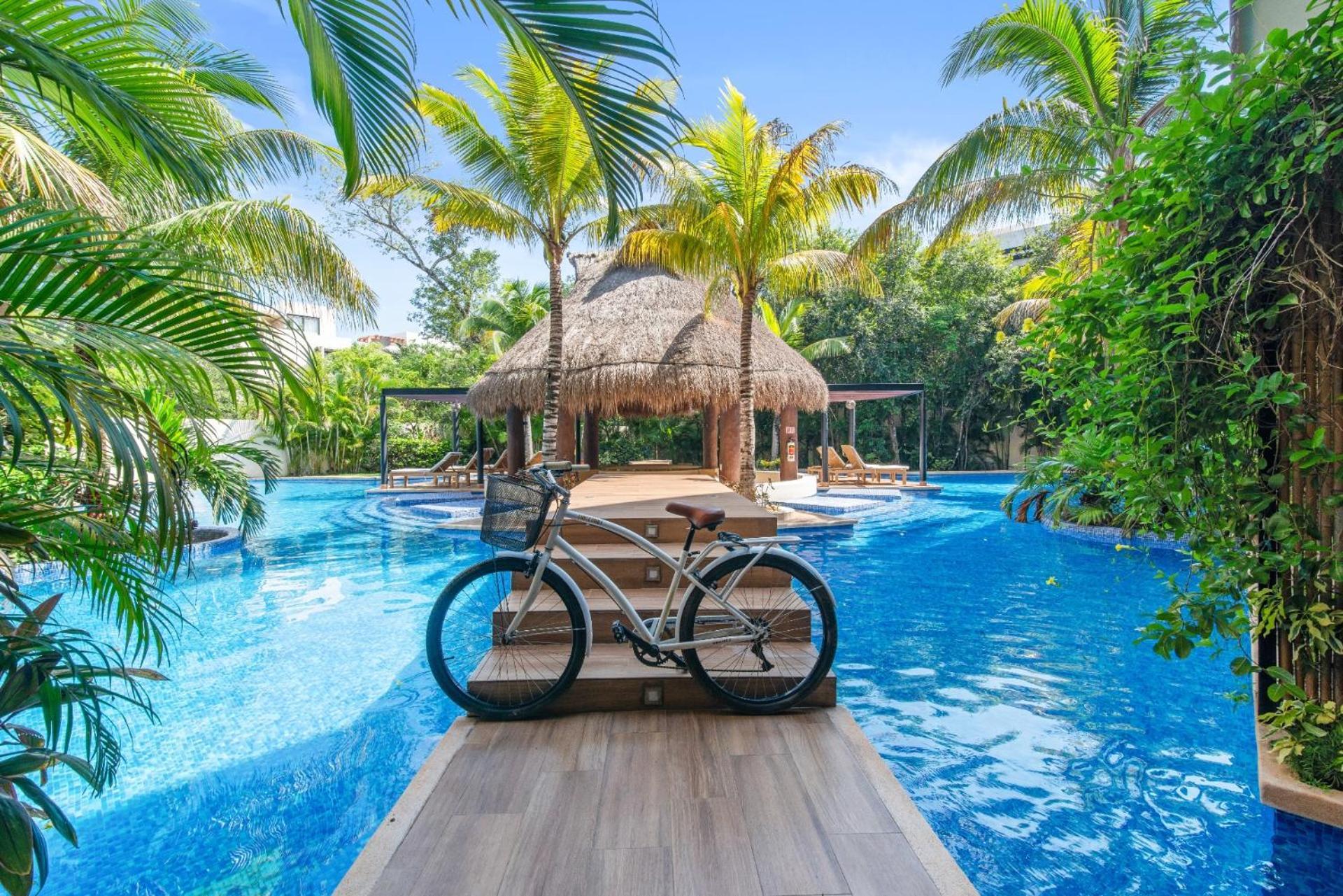 トゥルムLuxurious Penthouse With Jungle View & Private Poolアパートメント エクステリア 写真